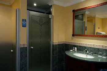 Courtyard Hotel Gqeberha Port Elizabeth